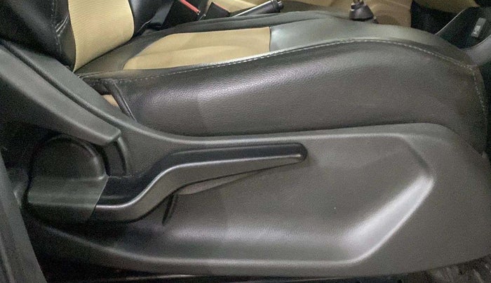 2018 Honda Amaze 1.2L I-VTEC V, Petrol, Manual, 72,097 km, Driver Side Adjustment Panel