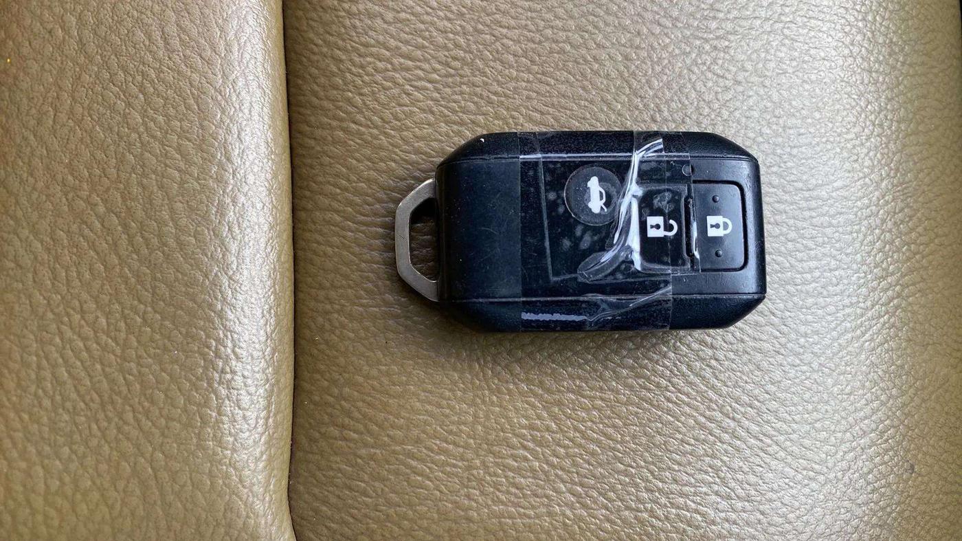 2018 Maruti Dzire ZXI AMT, Petrol, Automatic, 47,844 km, Key Close Up