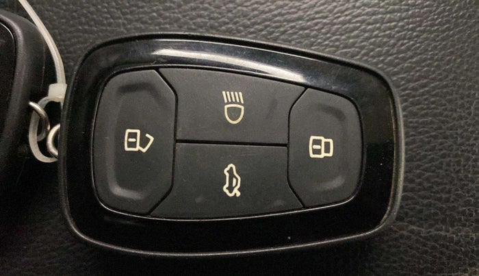 2021 Tata NEXON XZ PLUS PETROL SUNROOF, Petrol, Manual, 32,147 km, Key Close Up