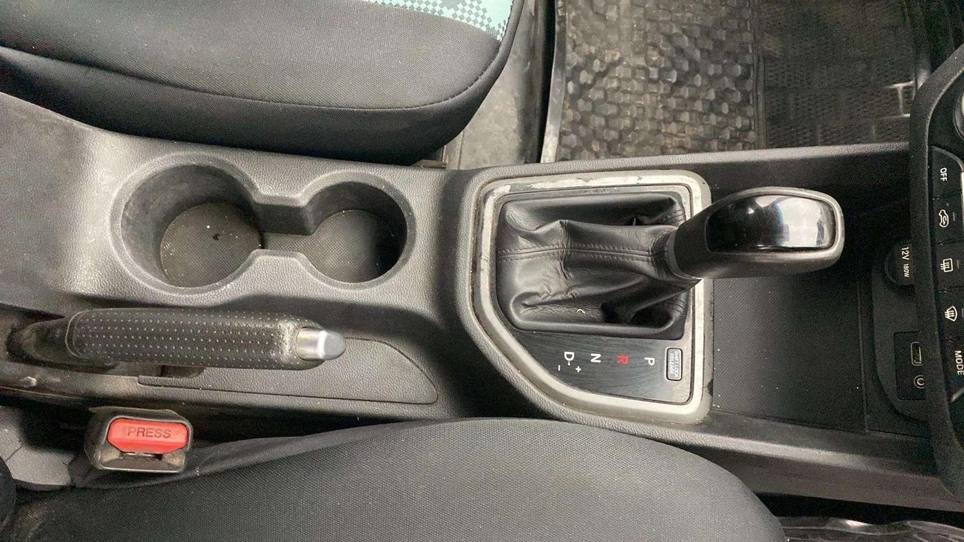 2016 Hyundai Creta SX PLUS AT 1.6 DIESEL, Diesel, Automatic, 98,888 km, Gear Lever