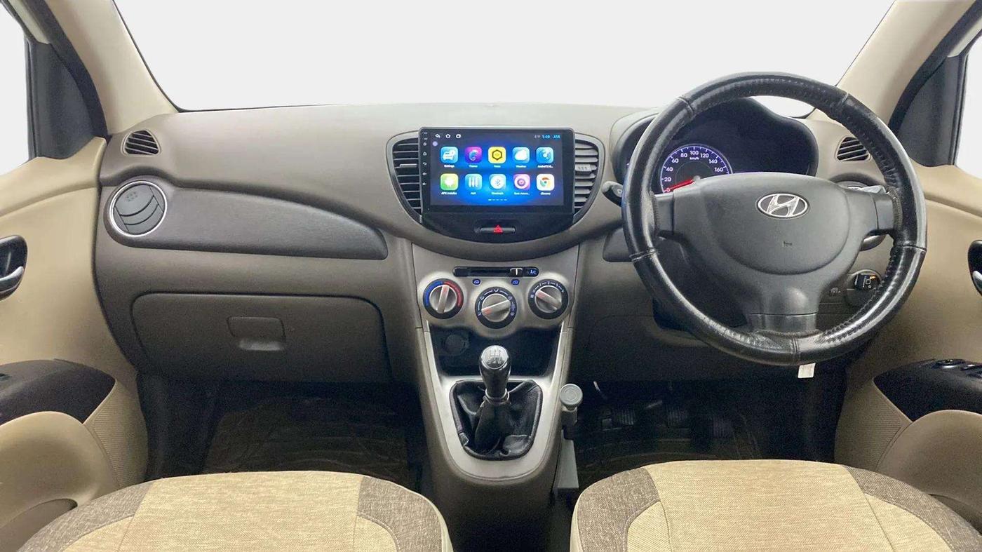 2013 Hyundai i10 MAGNA 1.2, CNG, Manual, 63,889 km, Dashboard