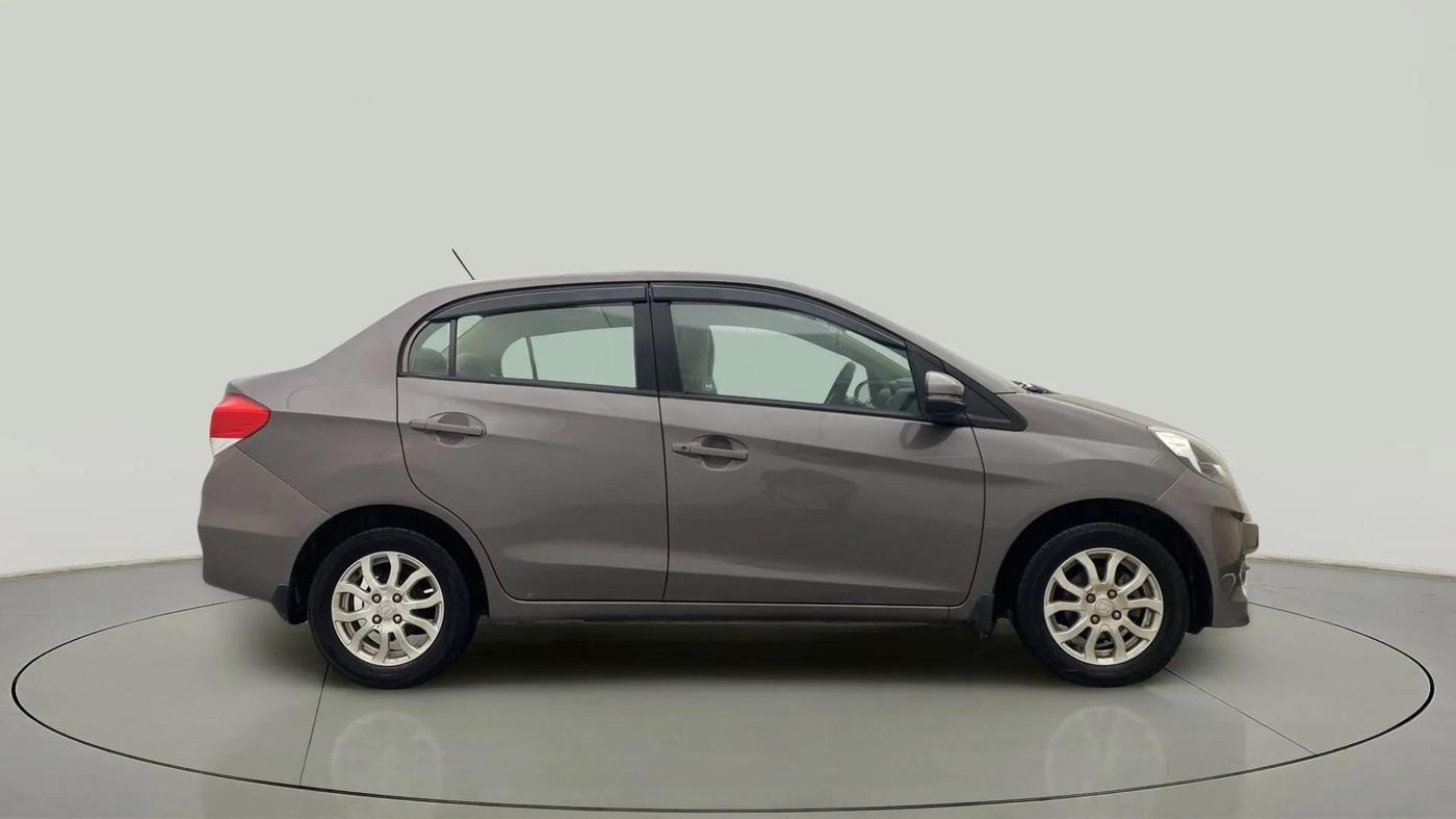 2016 Honda Amaze 1.2L I-VTEC VX, Petrol, Manual, 45,691 km, Right Side View