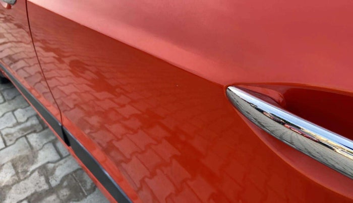 2019 Hyundai Grand i10 ASTA 1.2 KAPPA VTVT, Petrol, Manual, 30,373 km, Rear left door - Minor scratches