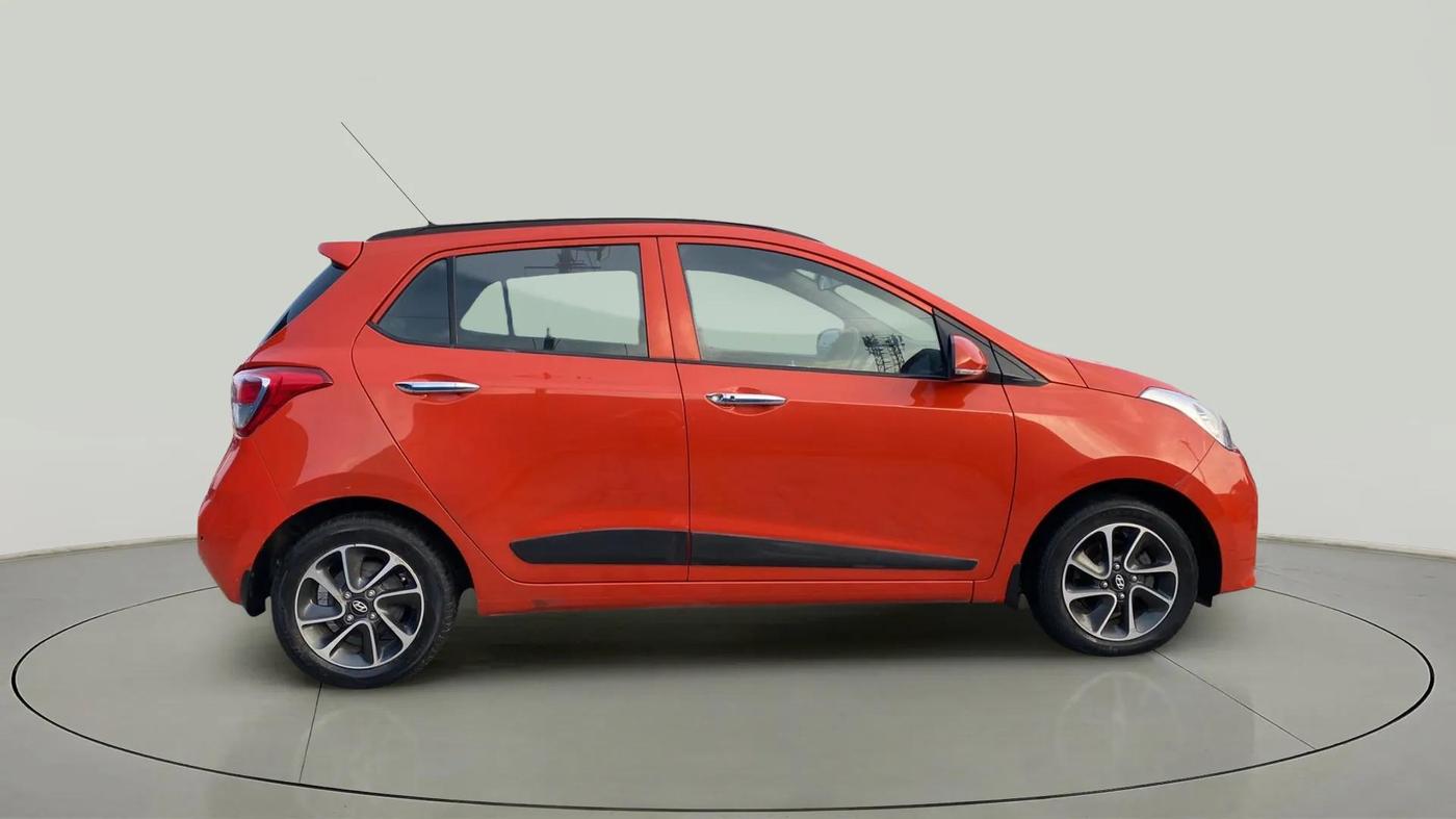 2019 Hyundai Grand i10 ASTA 1.2 KAPPA VTVT, Petrol, Manual, 30,373 km, Right Side