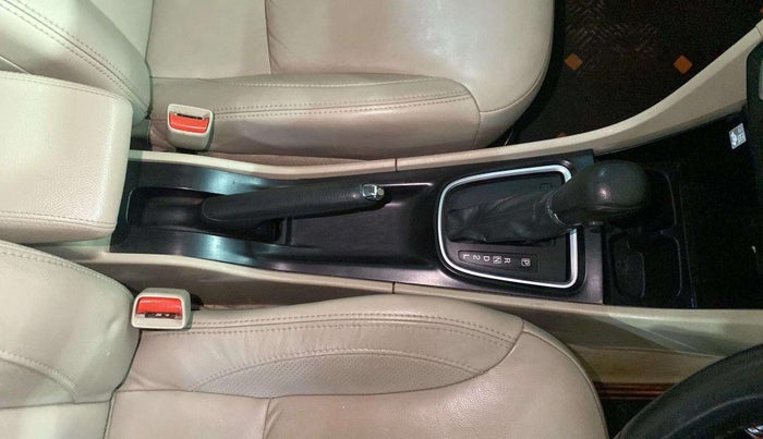2018 Maruti Ciaz ALPHA  AT 1.4  PETROL, Petrol, Automatic, 55,721 km, Gear Lever