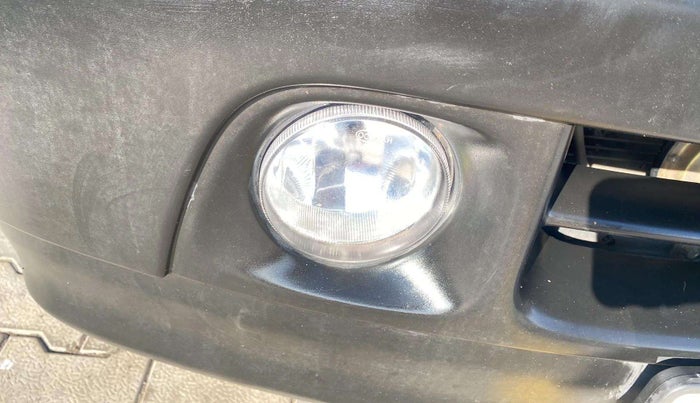 2019 Maruti Eeco 5 STR WITH A/C+HTR, Petrol, Manual, 27,139 km, Right fog light - Fog light not working