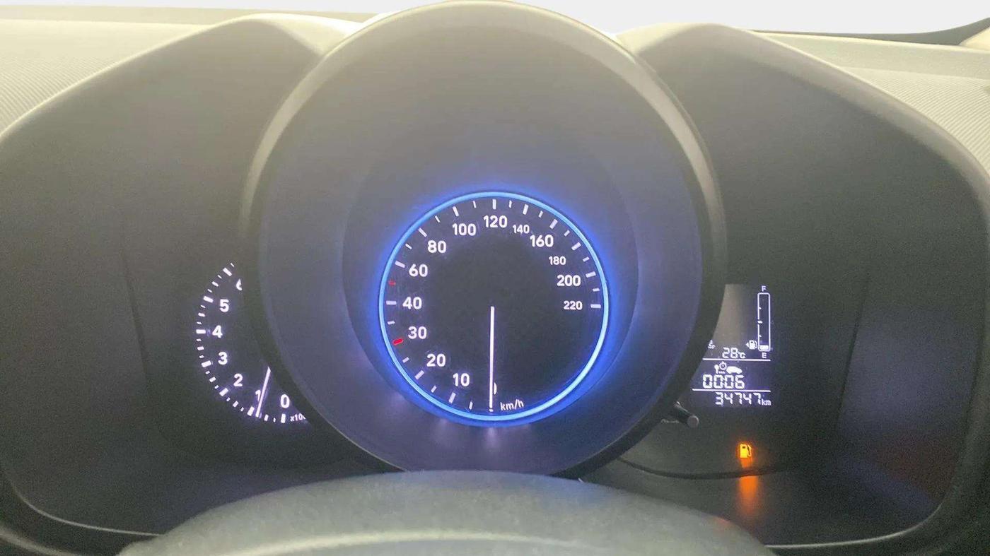 2021 Hyundai VENUE S 1.2, Petrol, Manual, 34,979 km, Odometer Image