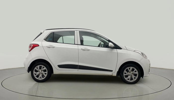 2019 Hyundai Grand i10 SPORTZ 1.2 KAPPA VTVT, Petrol, Manual, 26,187 km, Right Side View