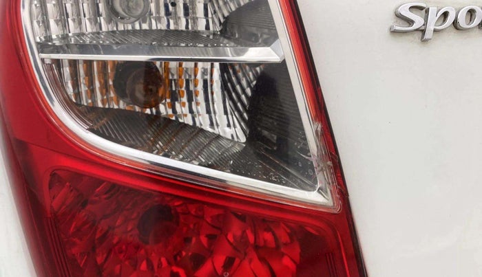 2013 Hyundai i10 SPORTZ 1.2, Petrol, Manual, 40,059 km, Left tail light - Minor damage
