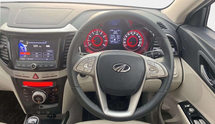 2022 Mahindra XUV300 W8 (O) 1.2 PETROL, Petrol, Manual, 11,456 km, Steering Wheel Close Up