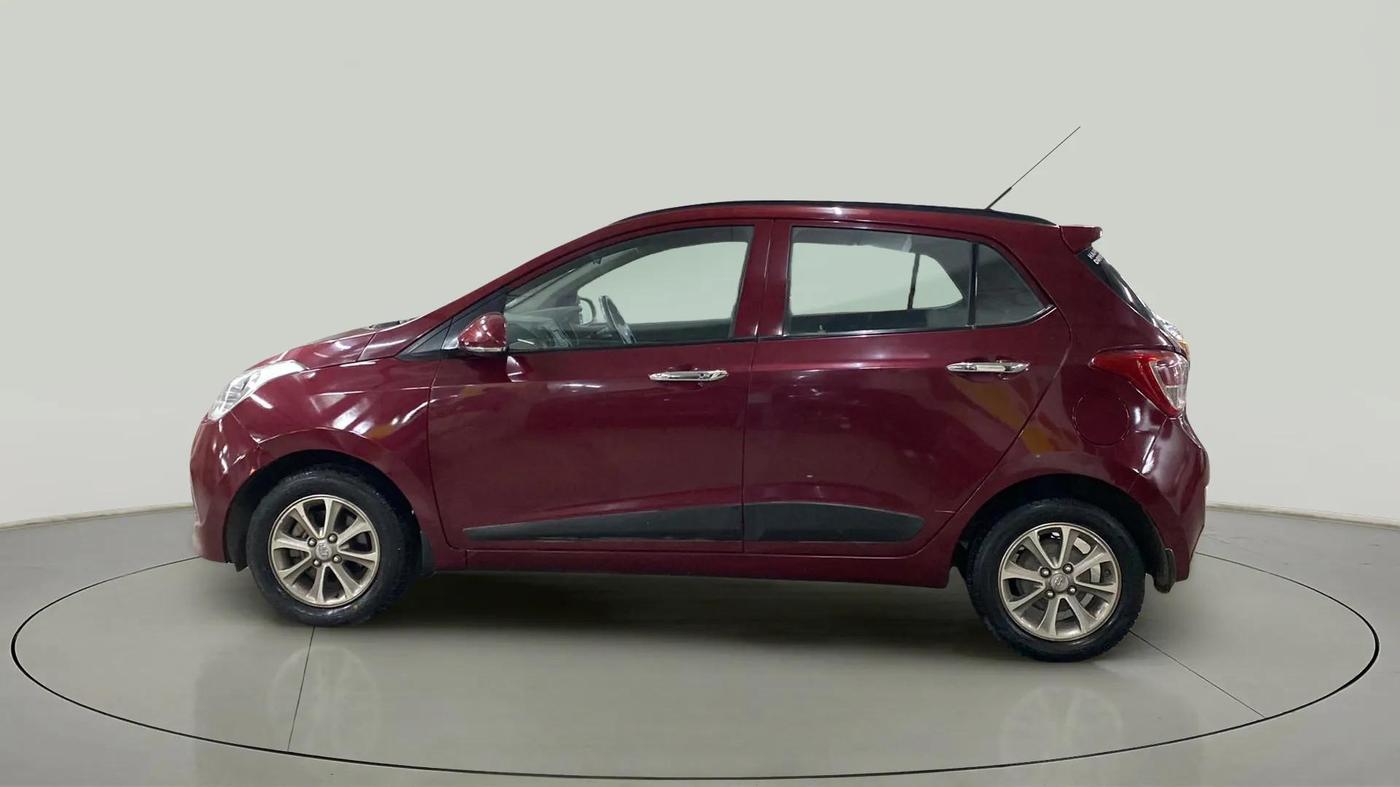 2016 Hyundai Grand i10 ASTA (O) AT 1.2 KAPPA VTVT, Petrol, Automatic, 30,524 km, Left Side