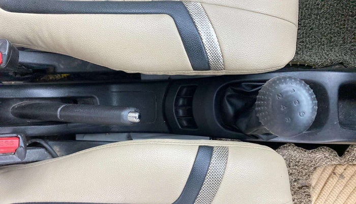 2018 Maruti Wagon R 1.0 VXI OPT, Petrol, Manual, 41,220 km, Gear Lever