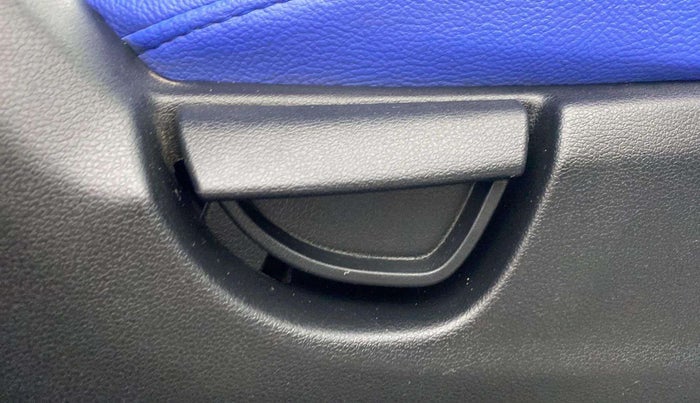 2019 Hyundai NEW SANTRO SPORTZ AMT, Petrol, Automatic, 15,677 km, Driver Side Adjustment Panel