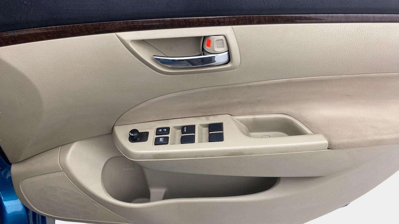 2014 Maruti Swift Dzire VXI, Petrol, Manual, 36,546 km, Driver Side Door Panels Control