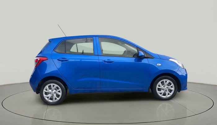 2017 Hyundai Grand i10 MAGNA 1.2 KAPPA VTVT, Petrol, Manual, 45,717 km, Right Side