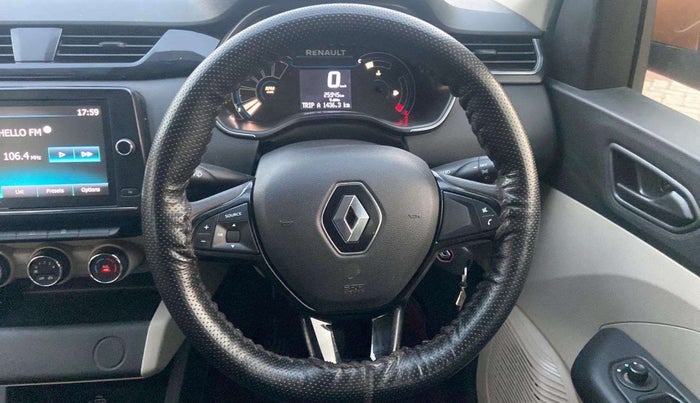 2021 Renault TRIBER RXT, Petrol, Manual, 25,455 km, Steering Wheel Close Up