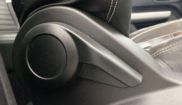 2022 Tata PUNCH ACCOMPLISHED AMT, Petrol, Automatic, 16,644 km, Driver Side Adjustment Panel