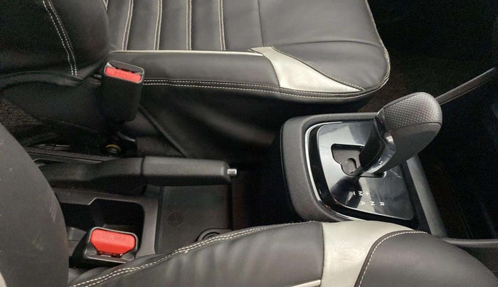 2022 Tata PUNCH ACCOMPLISHED AMT, Petrol, Automatic, 16,644 km, Gear Lever