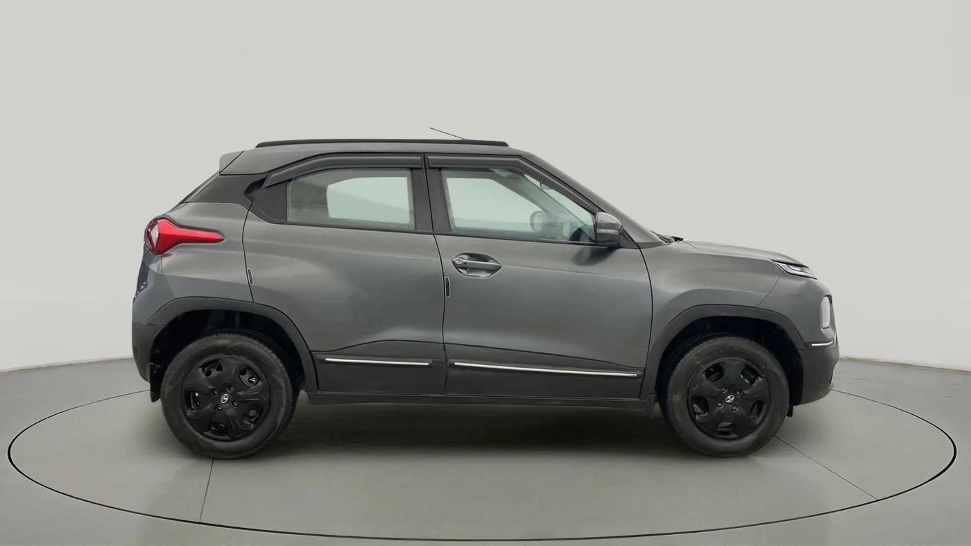 2022 Tata PUNCH ACCOMPLISHED AMT, Petrol, Automatic, 16,644 km, Right Side View