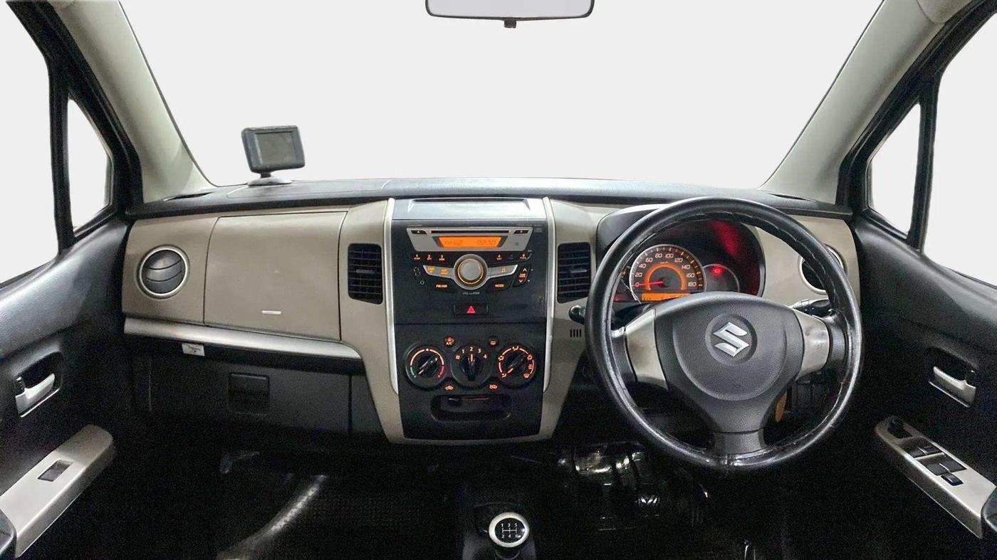 2014 Maruti Wagon R 1.0 VXI, Petrol, Manual, 46,684 km, Dashboard