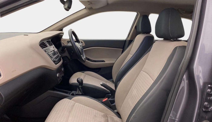 2016 Hyundai Elite i20 SPORTZ 1.2, Petrol, Manual, 85,384 km, Right Side Front Door Cabin