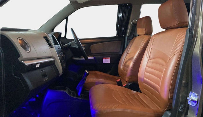 2016 Maruti Wagon R 1.0 LXI CNG, CNG, Manual, 39,273 km, Right Side Front Door Cabin
