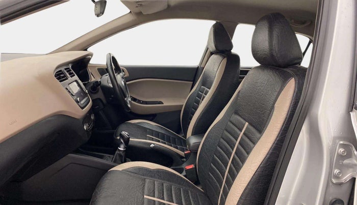 2018 Hyundai Elite i20 ASTA 1.4 CRDI (O), Diesel, Manual, 93,027 km, Right Side Front Door Cabin
