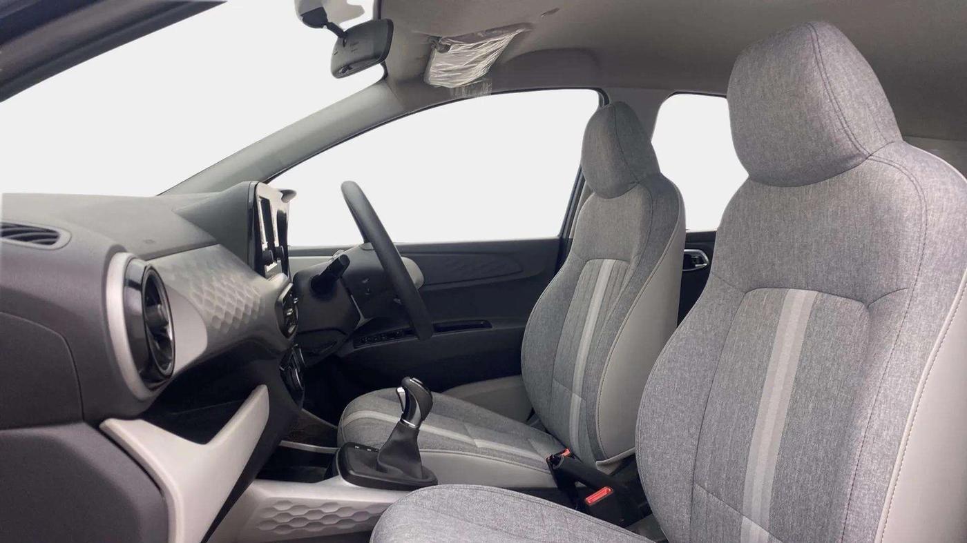 2021 Hyundai GRAND I10 NIOS SPORTZ AMT 1.2 KAPPA VTVT, Petrol, Automatic, 30,379 km, Right Side Front Door Cabin