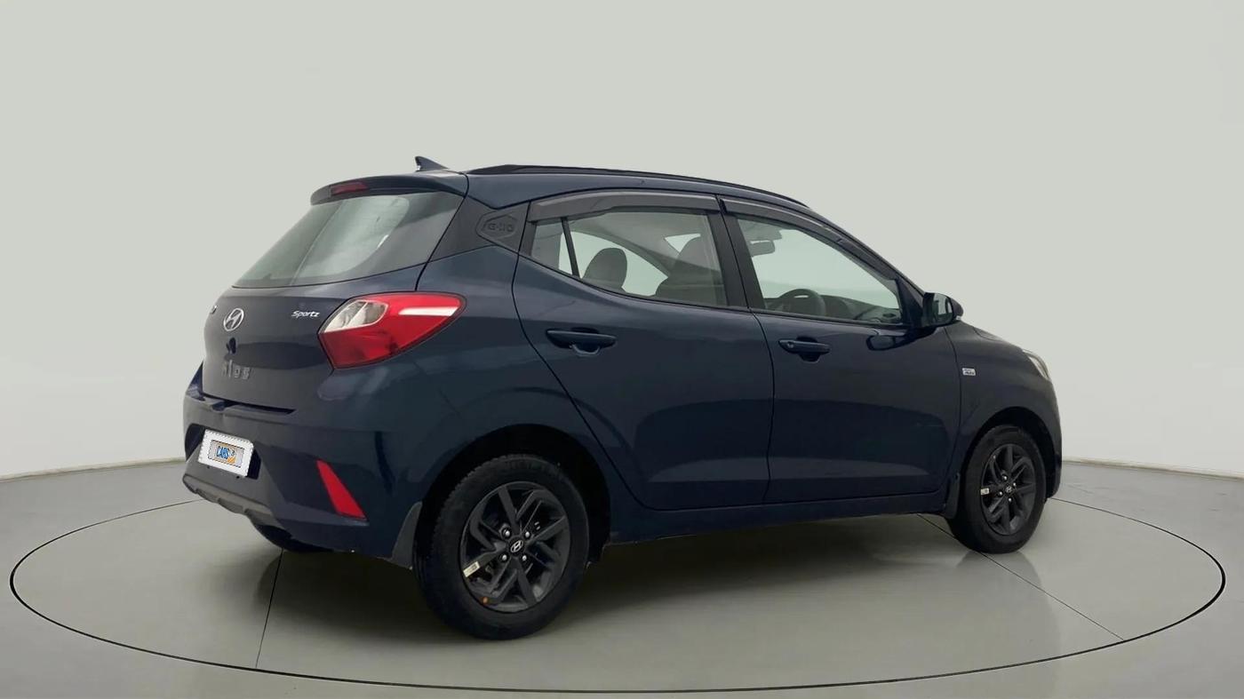 2021 Hyundai GRAND I10 NIOS SPORTZ AMT 1.2 KAPPA VTVT, Petrol, Automatic, 30,379 km, Right Back Diagonal