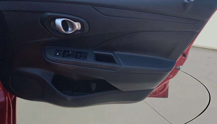 2019 Datsun Go T, Petrol, Manual, 52,580 km, Driver Side Door Panels Control