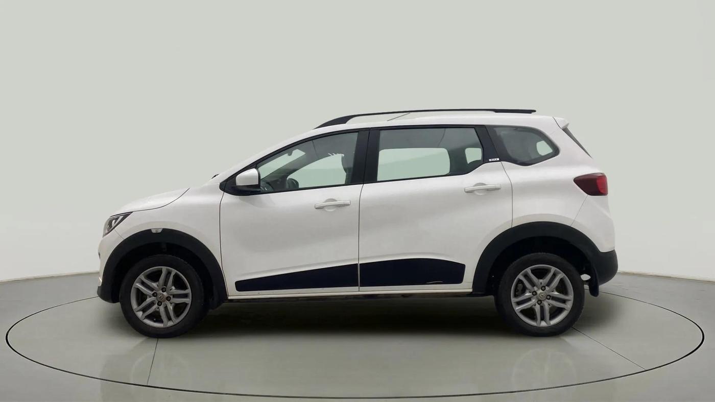 2020 Renault TRIBER RXZ AMT, Petrol, Automatic, 28,421 km, Left Side
