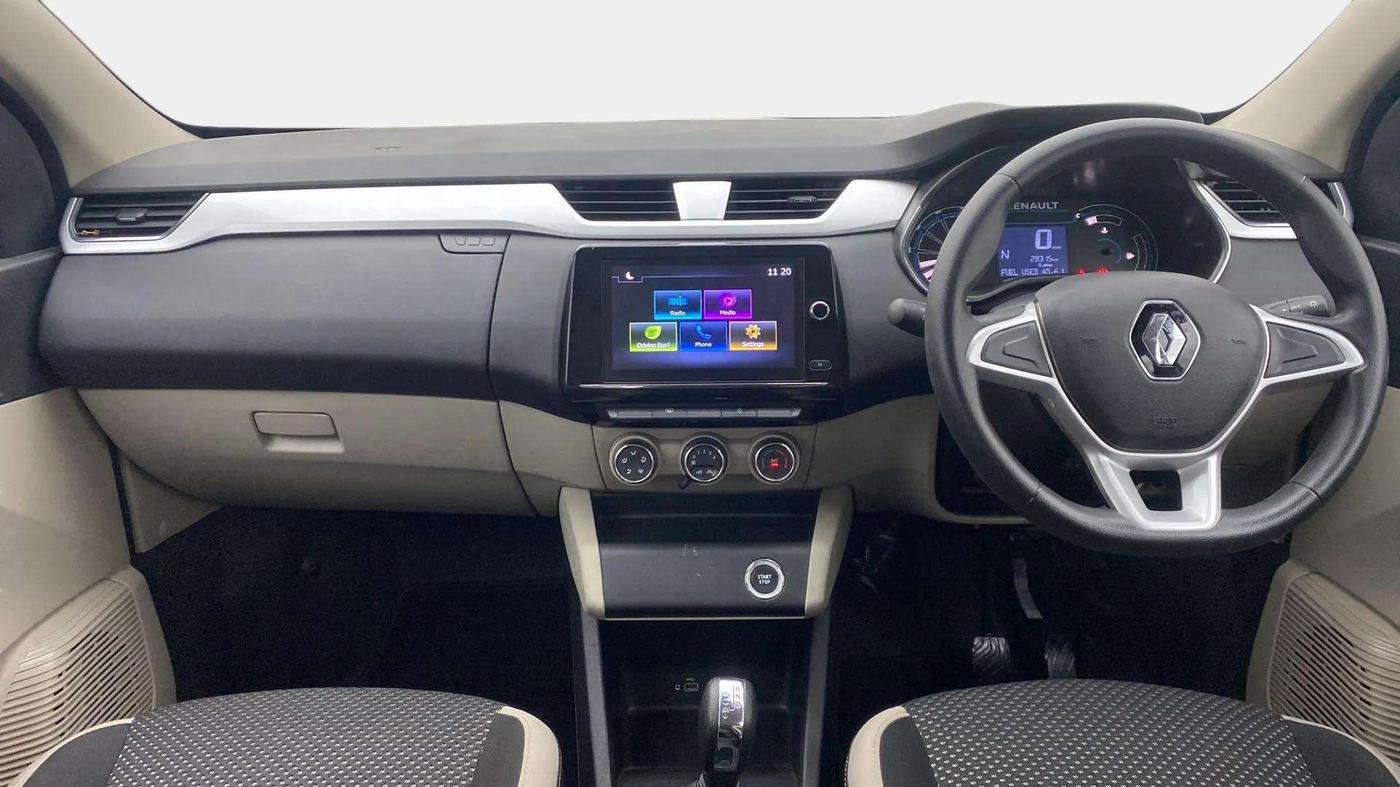 2020 Renault TRIBER RXZ AMT, Petrol, Automatic, 28,421 km, Dashboard