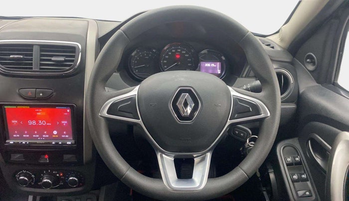 2021 Renault Duster RXE 1.5 PETROL MT, Petrol, Manual, 30,539 km, Steering Wheel Close Up