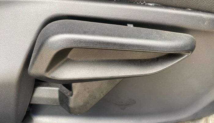 2023 Tata Tiago XT CNG, CNG, Manual, 7,011 km, Driver Side Adjustment Panel