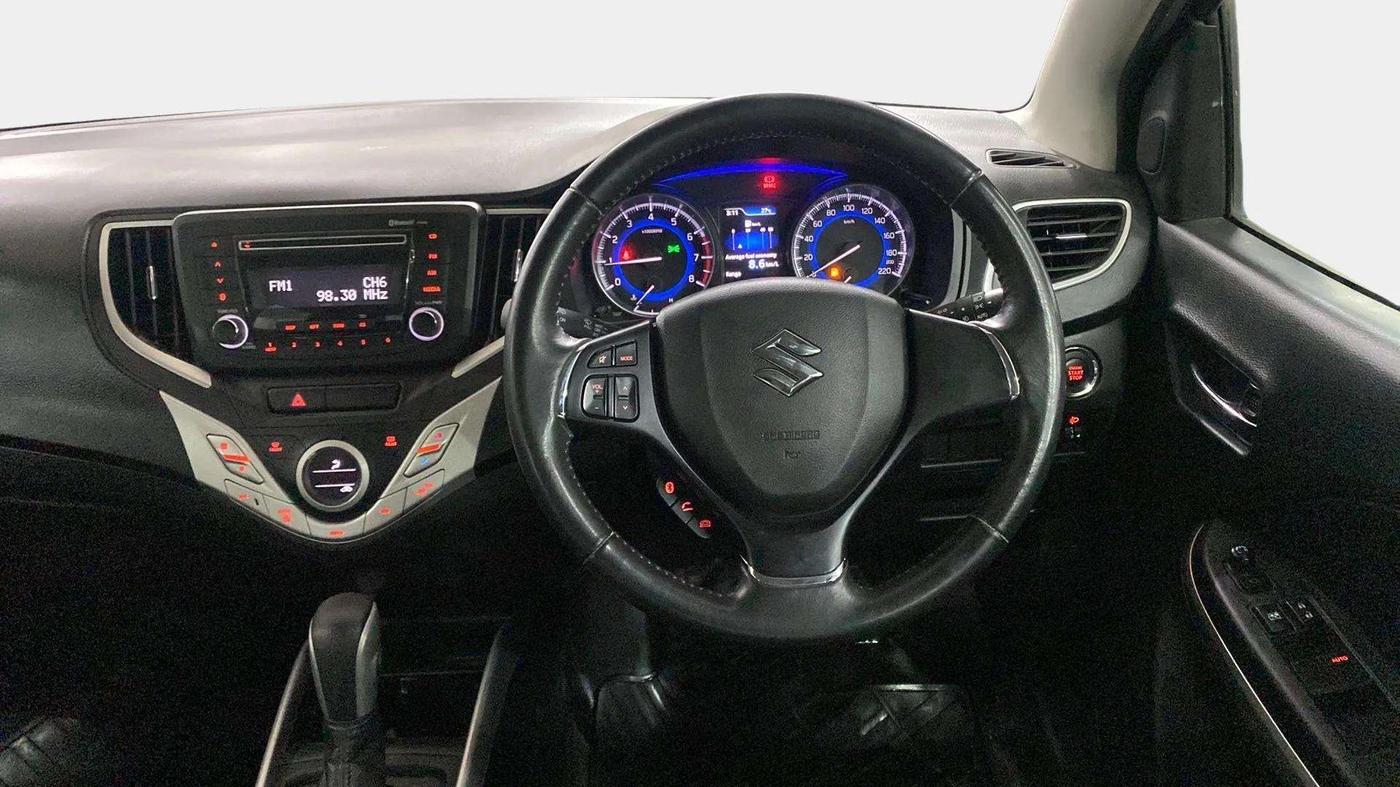 2017 Maruti Baleno ZETA CVT PETROL 1.2, Petrol, Automatic, 44,375 km, Steering Wheel Close Up