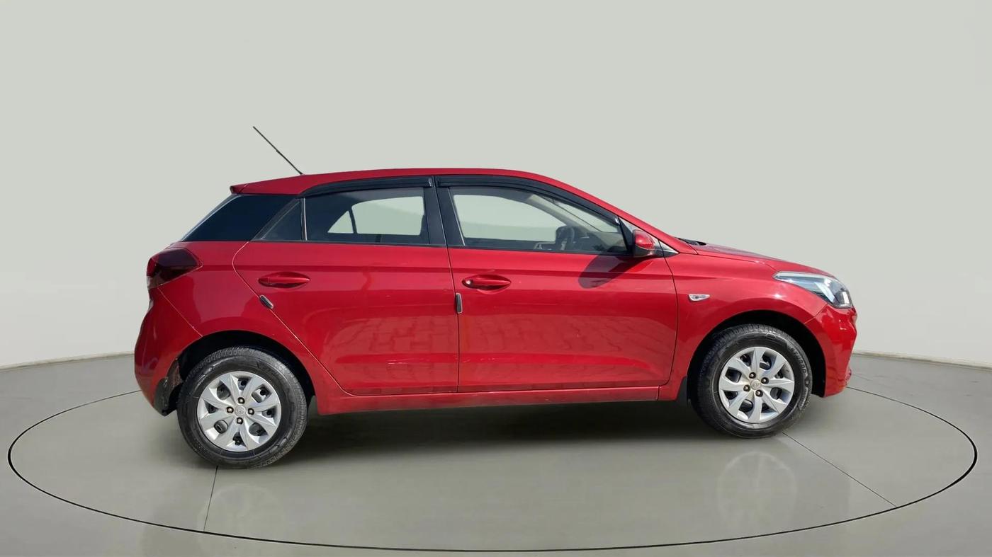 2019 Hyundai Elite i20 MAGNA PLUS 1.2, Petrol, Manual, 56,431 km, Right Side