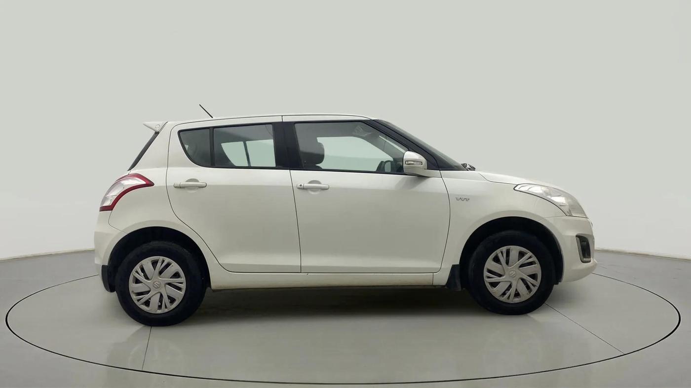 2016 Maruti Swift VXI, Petrol, Manual, 40,276 km, Right Side View