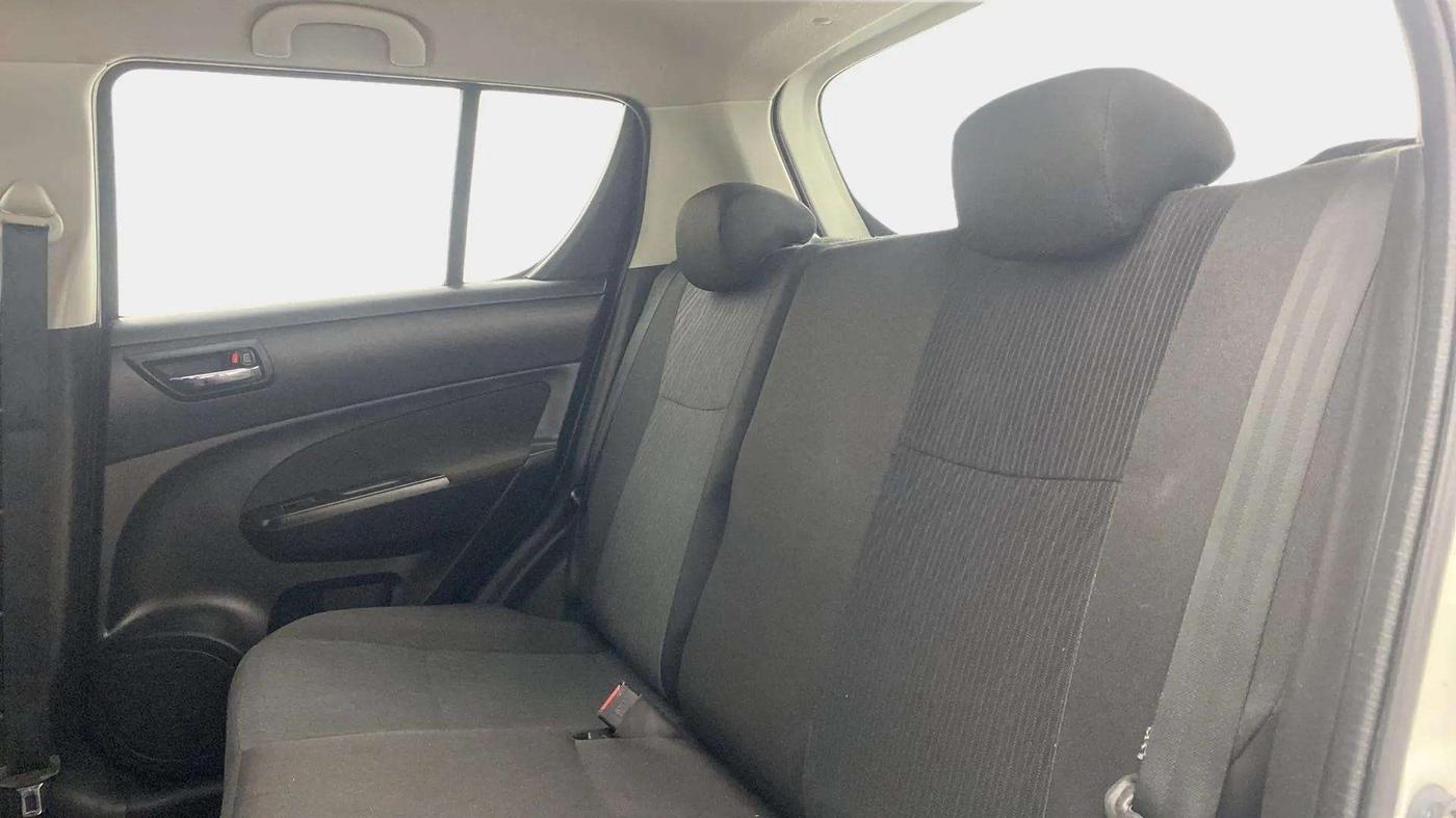 2016 Maruti Swift VXI, Petrol, Manual, 40,276 km, Right Side Rear Door Cabin