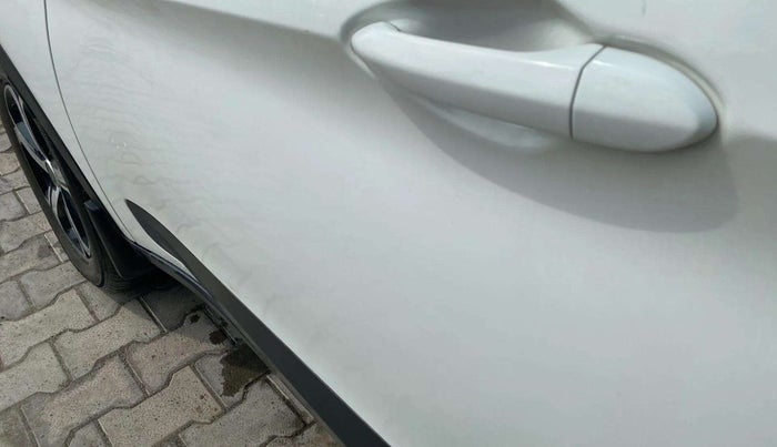 2022 Tata NEXON XZ PLUS PETROL, Petrol, Manual, 41,548 km, Front passenger door - Minor scratches