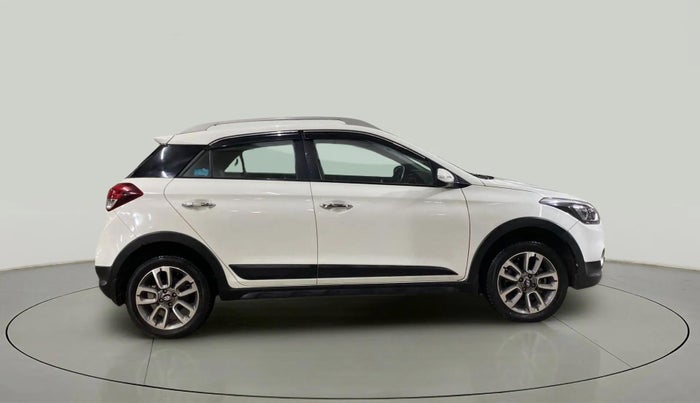 2019 Hyundai i20 Active 1.2 SX, Petrol, Manual, 29,241 km, Right Side View