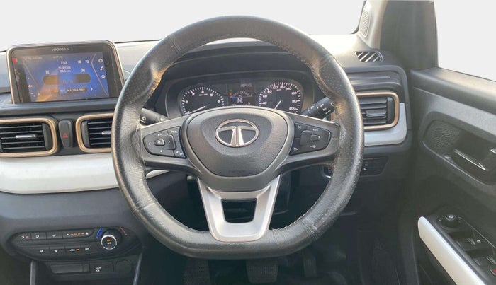 2022 Tata PUNCH ACCOMPLISHED AMT, Petrol, Automatic, 37,349 km, Steering Wheel Close Up