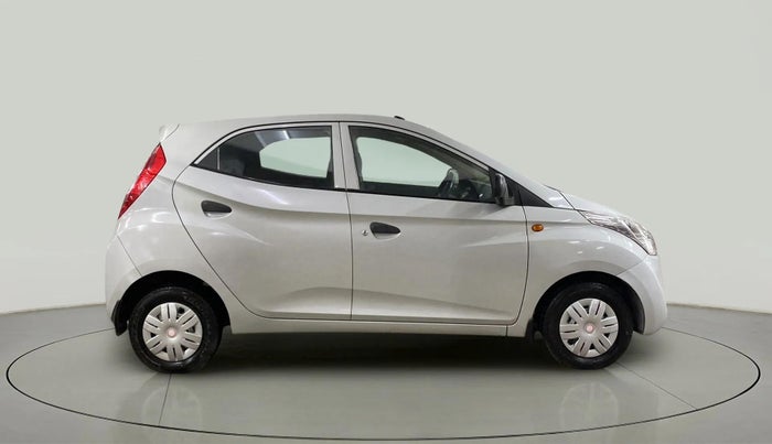 2013 Hyundai Eon ERA +, Petrol, Manual, 31,915 km, Right Side View