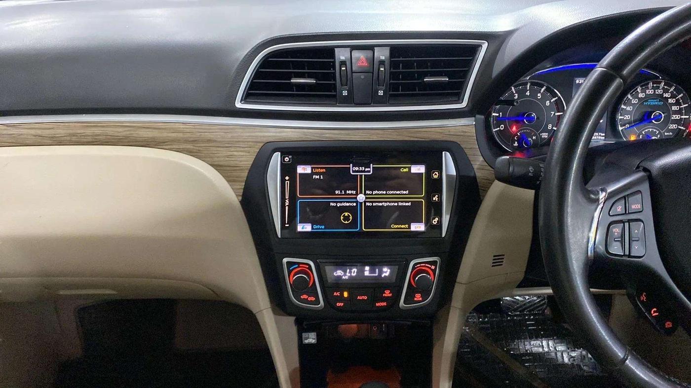 2020 Maruti Ciaz ALPHA  AT 1.5 SHVS PETROL, Petrol, Automatic, 23,940 km, Air Conditioner