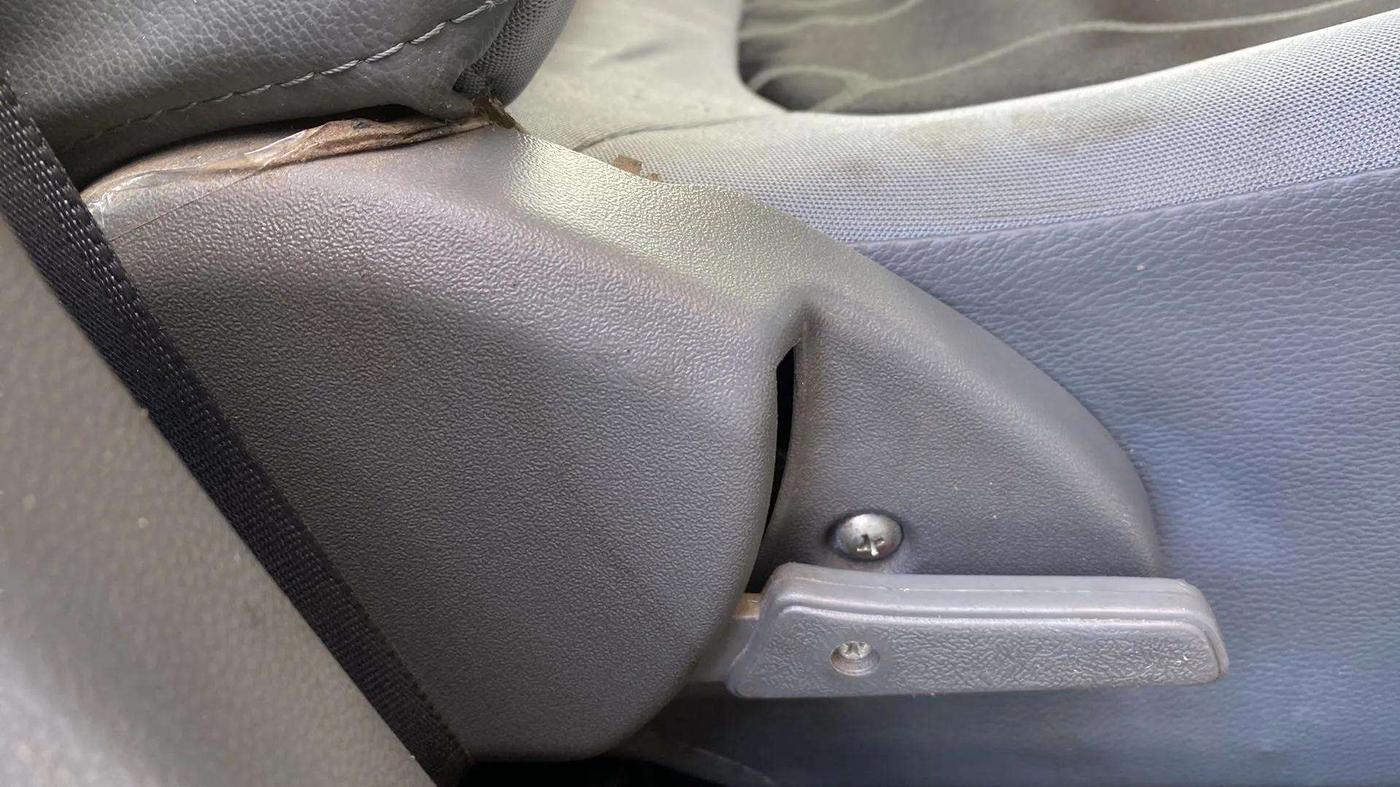 2015 Maruti Alto 800 LXI, Petrol, Manual, 21,210 km, Driver Side Adjustment Panel