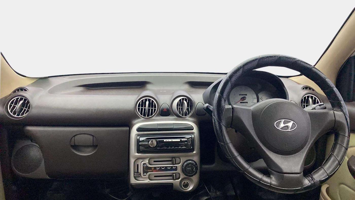 2011 Hyundai Santro Xing GL PLUS, Petrol, Manual, 66,602 km, Dashboard