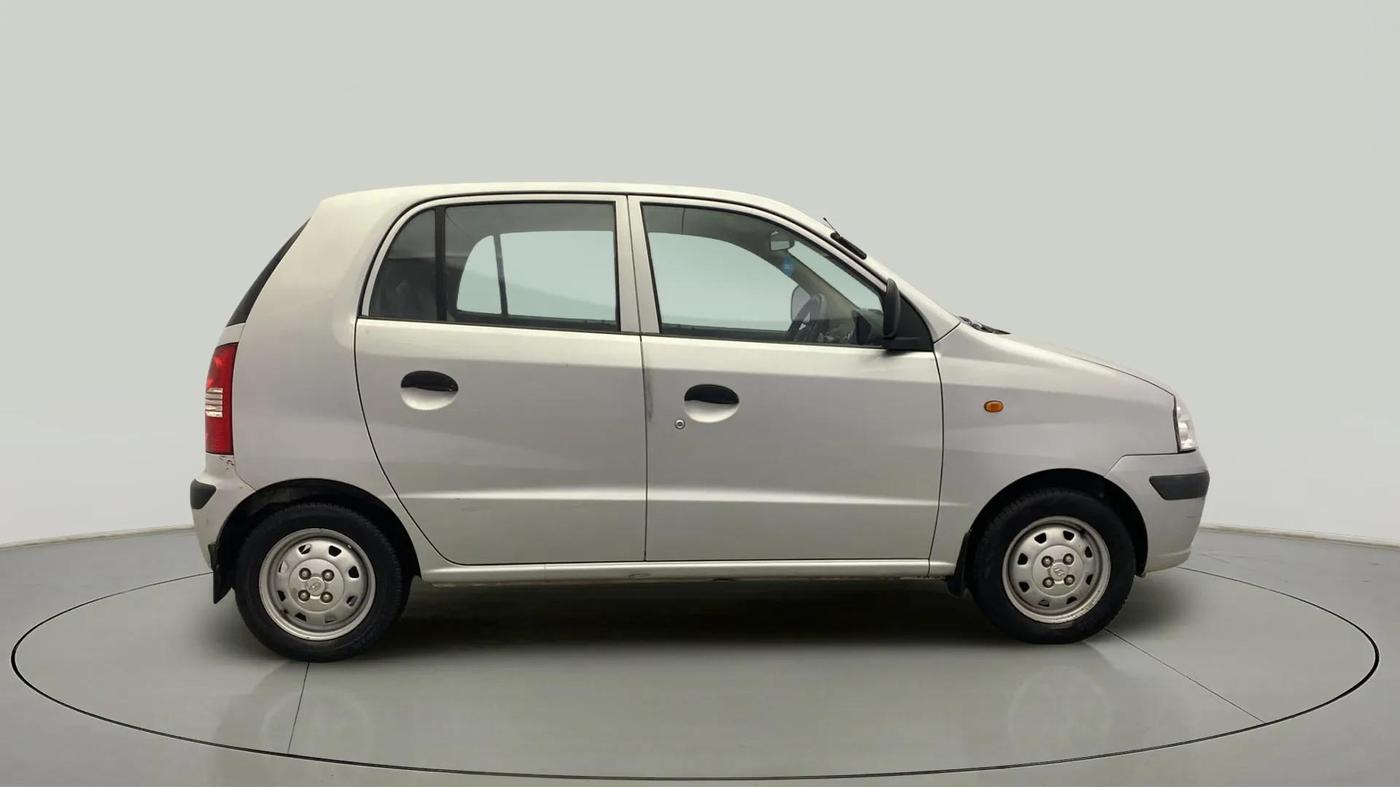 2011 Hyundai Santro Xing GL PLUS, Petrol, Manual, 66,602 km, Right Side View