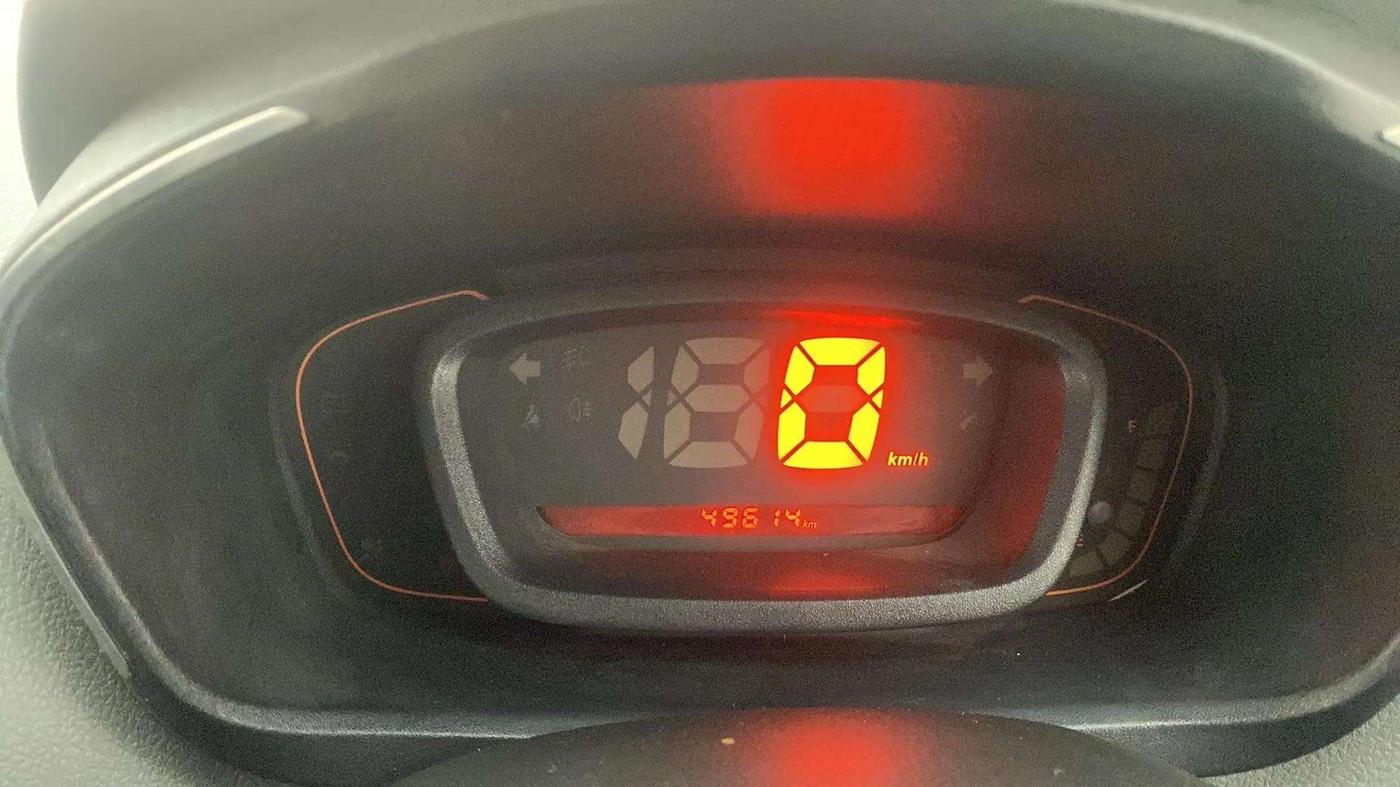 2017 Renault Kwid RXT 0.8, Petrol, Manual, 49,849 km, Odometer Image
