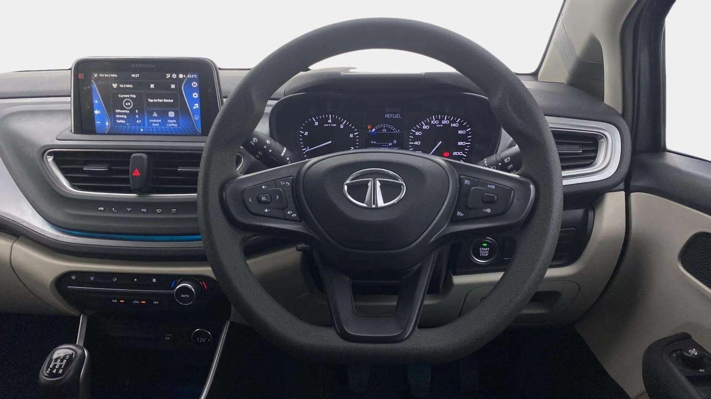 2022 Tata ALTROZ XZ DIESEL, Diesel, Manual, 23,913 km, Steering Wheel Close Up