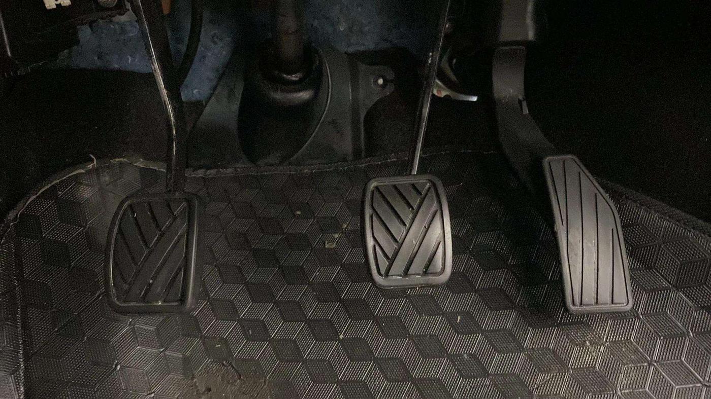 2018 Maruti IGNIS DELTA 1.2, Petrol, Manual, 49,340 km, Pedals