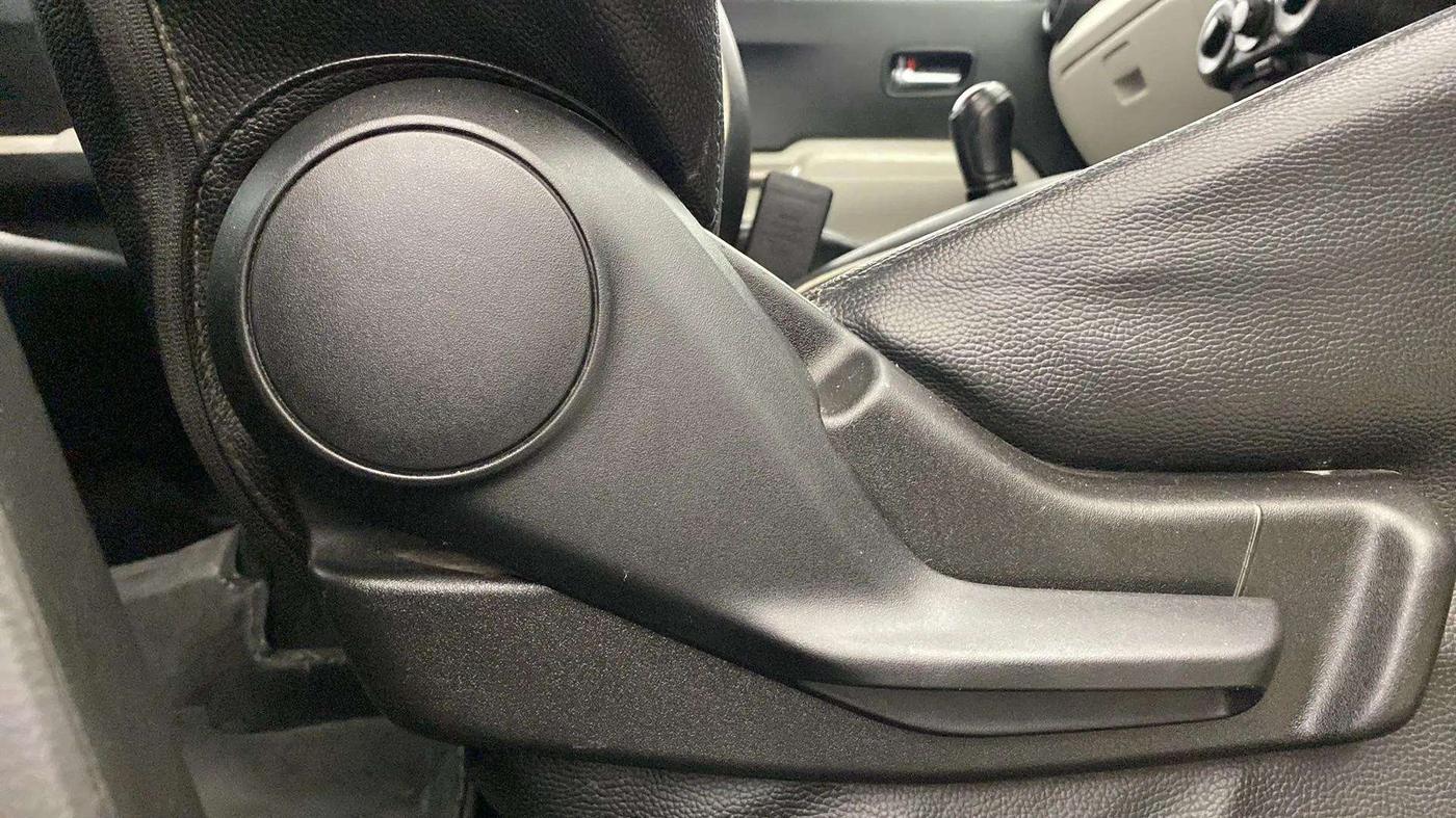 2018 Maruti IGNIS DELTA 1.2, Petrol, Manual, 49,340 km, Driver Side Adjustment Panel
